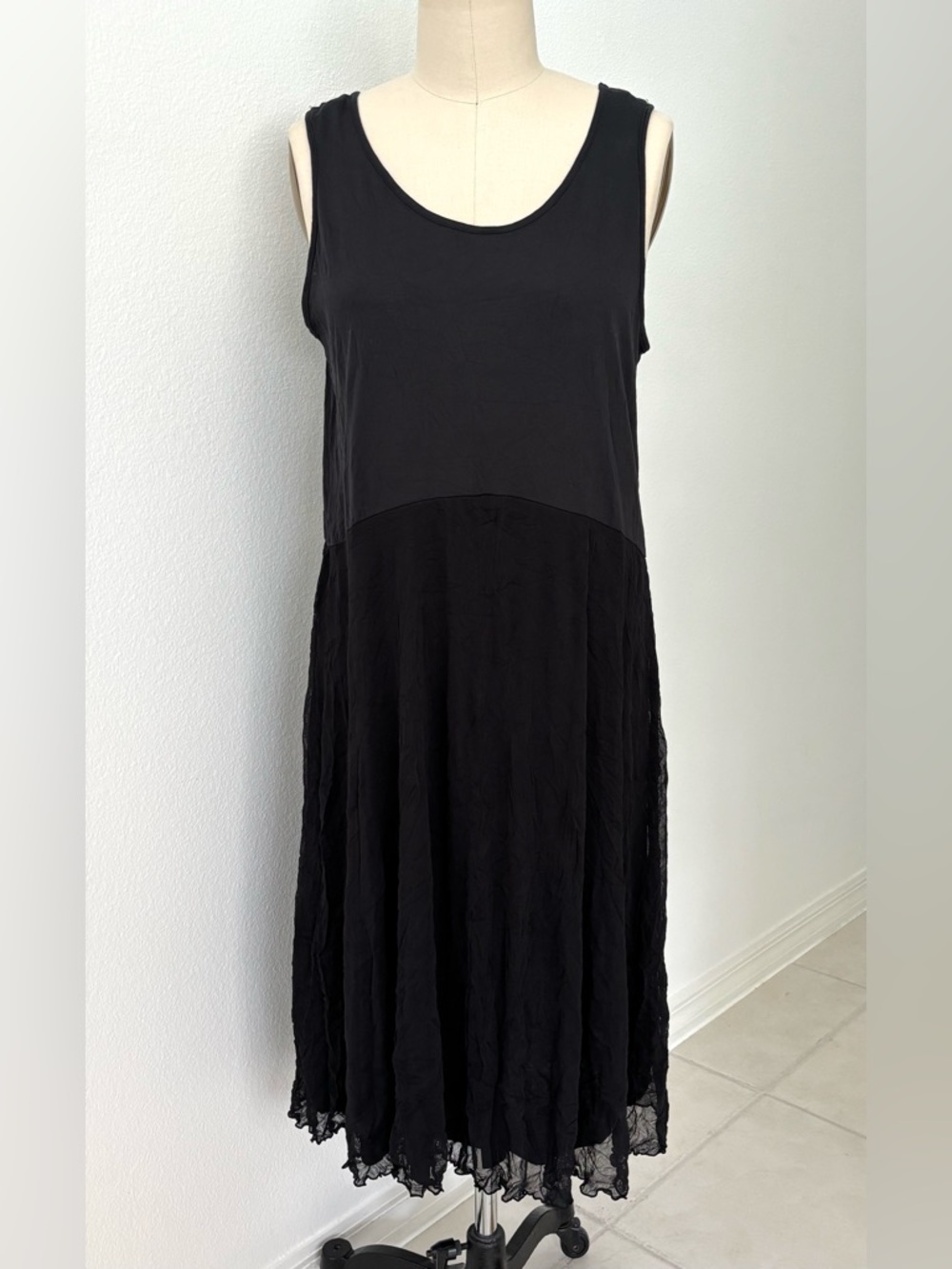 LIV By Habitat Black Crinkle Mesh Sleeveless Tank Dress NWOT Relaxed Lagenlook M